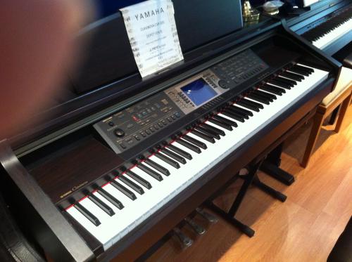 Yamaha Clavinova CVP 205 occasion
