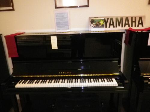 Cliquez pour agrandir Yamaha U30 occasion