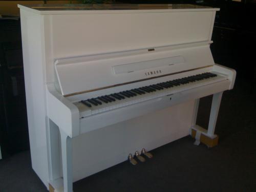 Cliquez pour agrandir Yamaha U1 laqué blanc occasion
