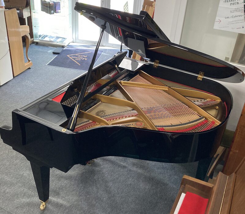 Piano Schimmel d'occasion SCHIMMEL 150 - Pianoshop